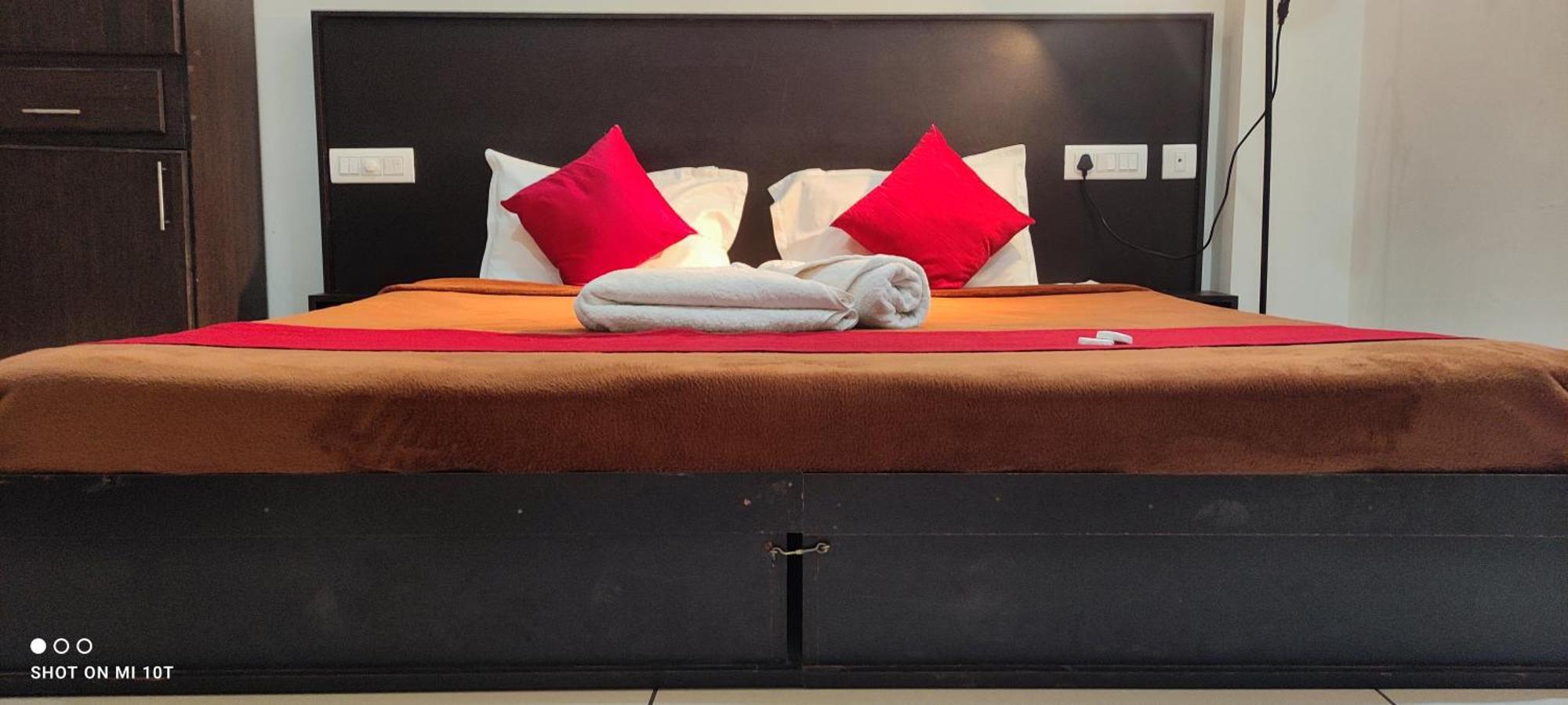 Paddyfield Inn Mananthavady Ngoại thất bức ảnh