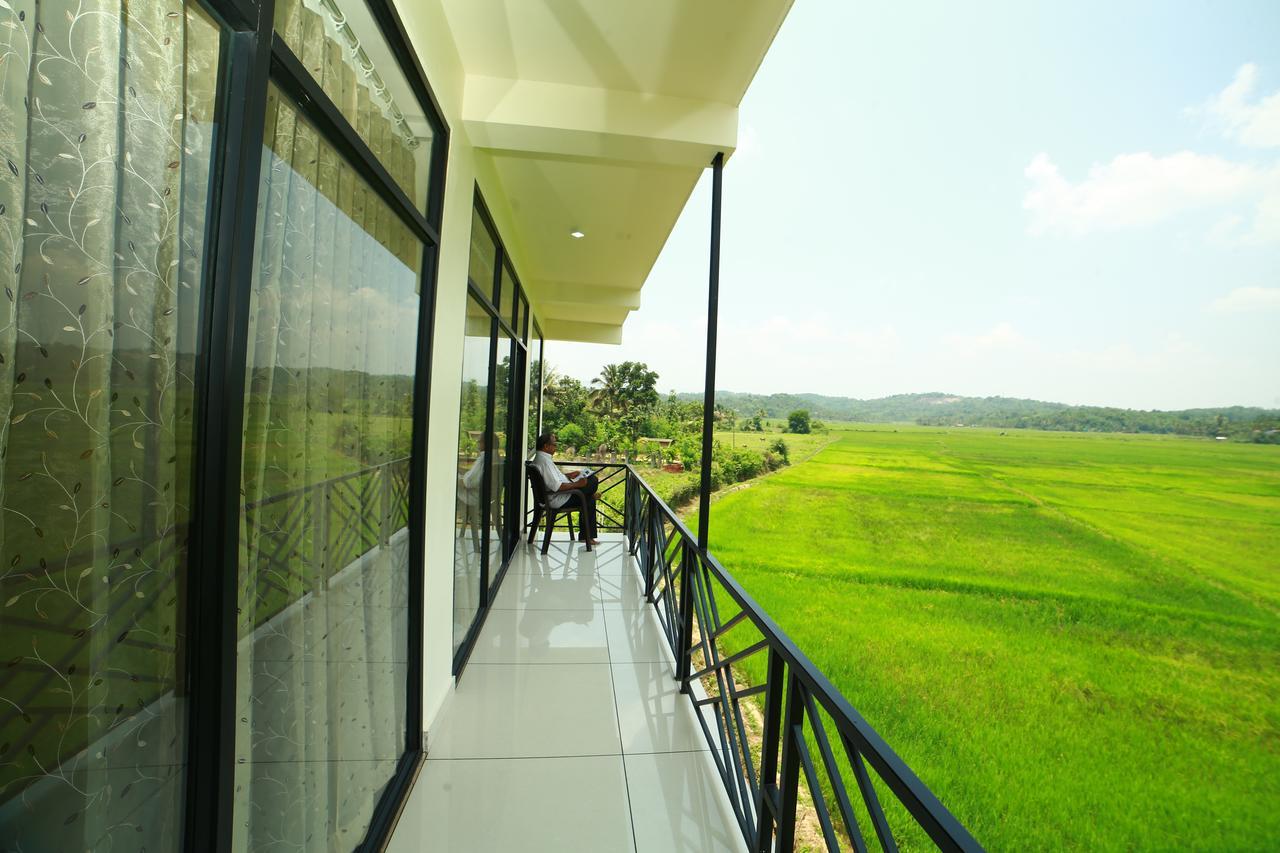 Paddyfield Inn Mananthavady Ngoại thất bức ảnh