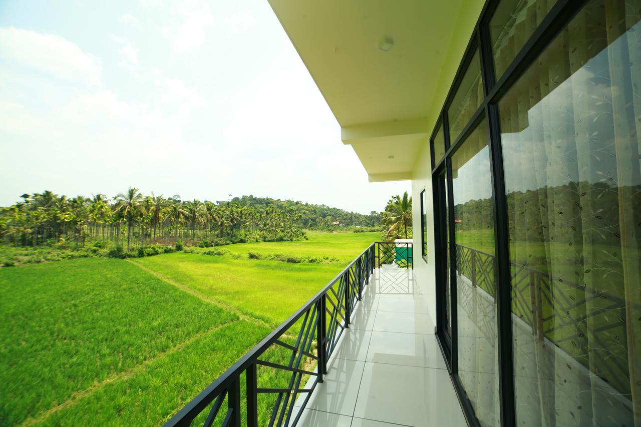Paddyfield Inn Mananthavady Ngoại thất bức ảnh
